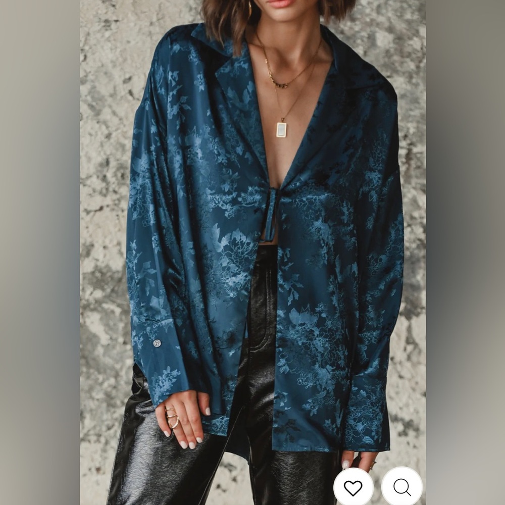 NWT Willow teal jacquard tie top